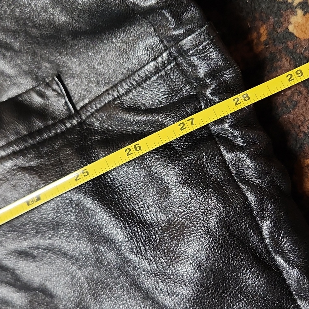 Womens Black Leather Jacket - Picture 13 of 13